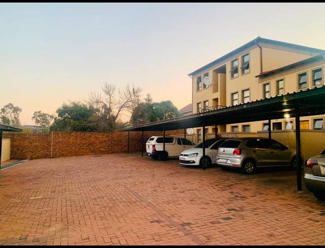 1 BEDROOM APARTMENT FOR SALE IN HEIDELBERG CENTRAL